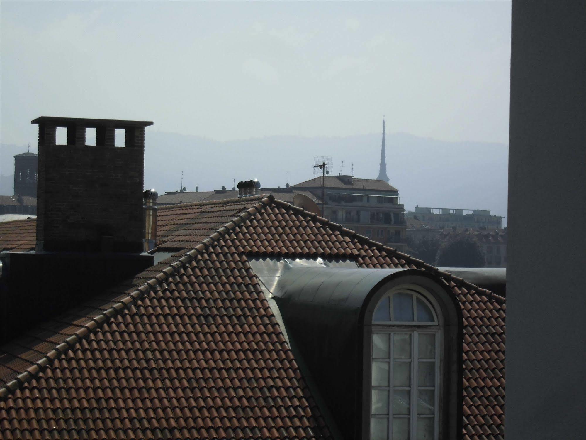 B&B Balon Turin Exterior photo